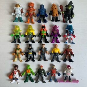 Imaginext Fisher-Price Lot of 20 Figures